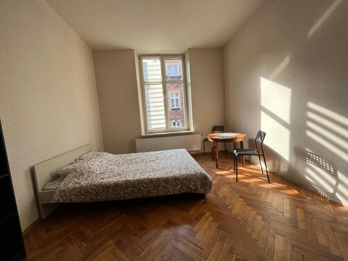 Spacious Apartment Krasków Eksteriør bilde